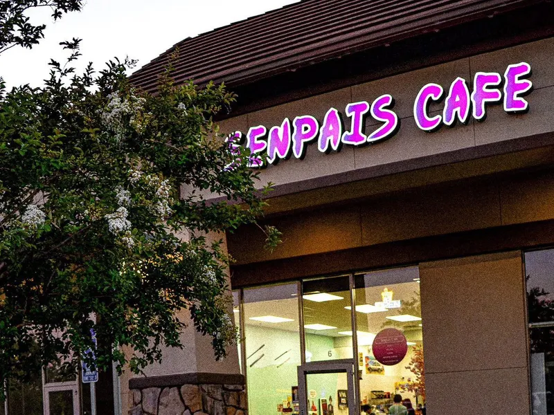 Senpais Cafe