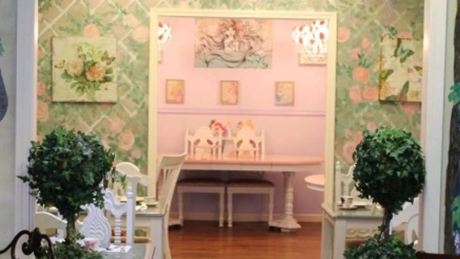 Attic Secrets Cafe & Tea
