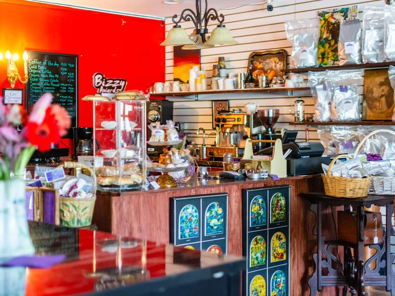 Nai's Tea, Coffee & Collectibles