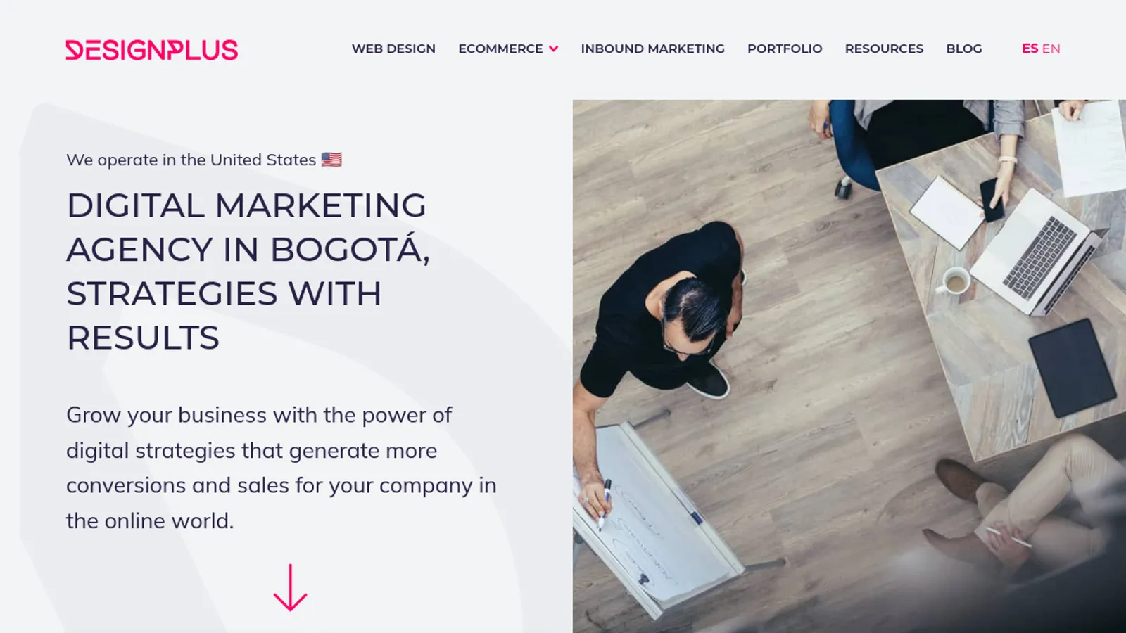 Screenshot of the DesignPlus S.A.S homepage