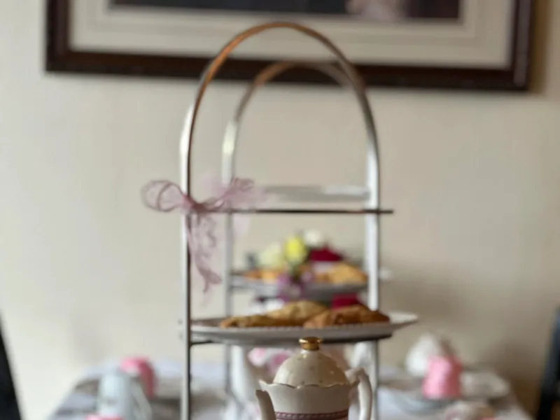 Tea Elle C Garden Cafe