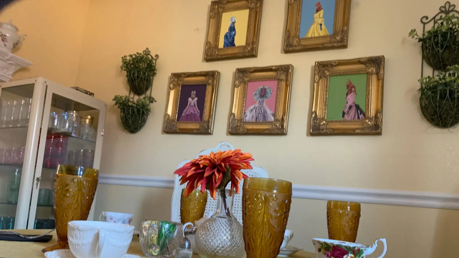 Carriage Shoppes Tea Room