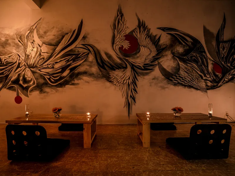 MIRROR tea house