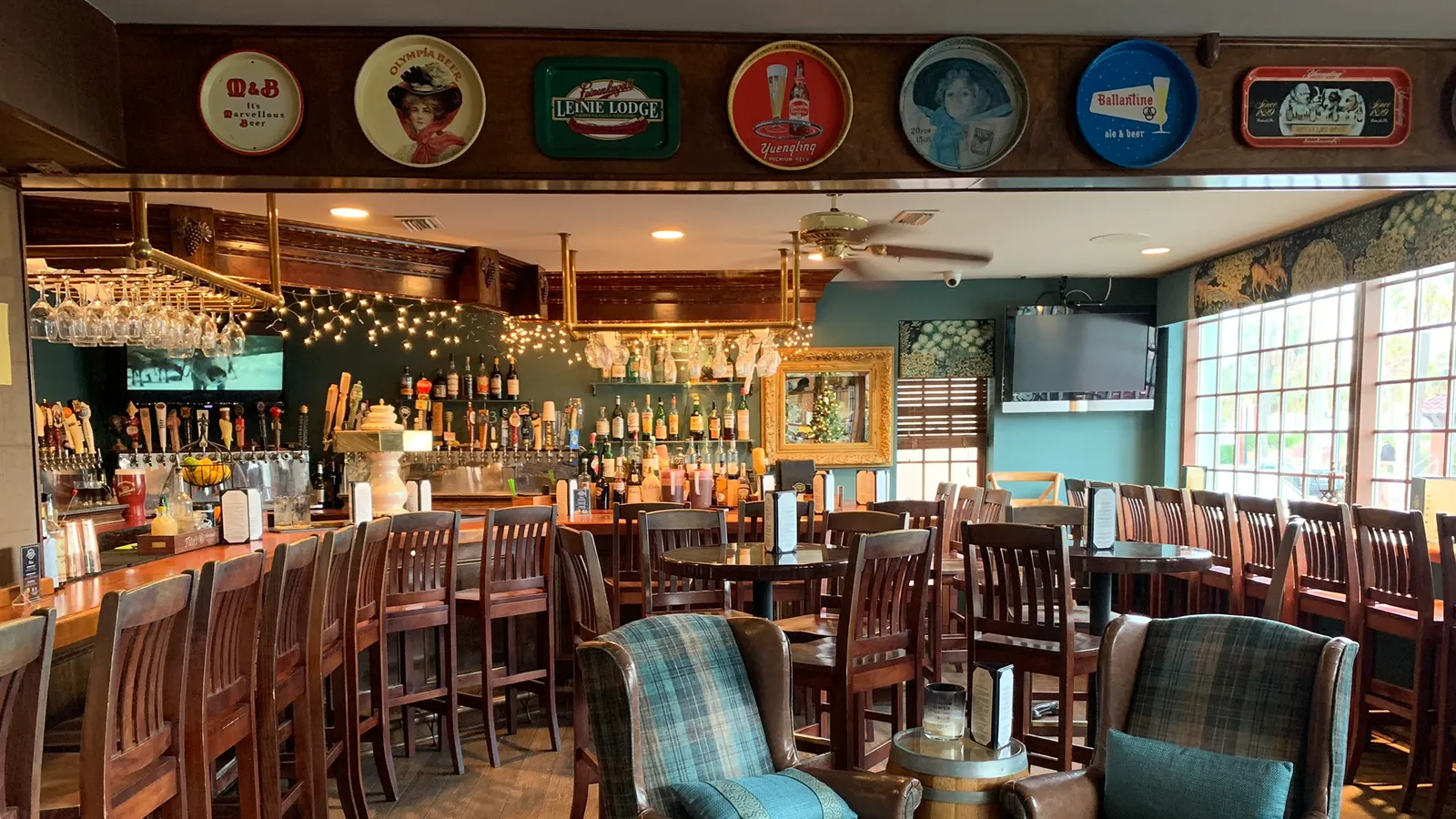 The Chatsworth Pub and Tea Room