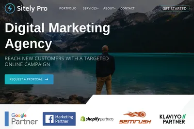 Screenshot of the Sitely Pro homepage