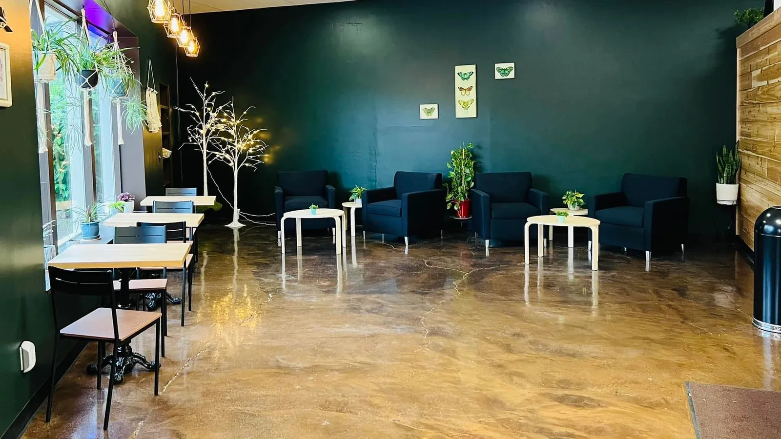 The Grove Beverage Café