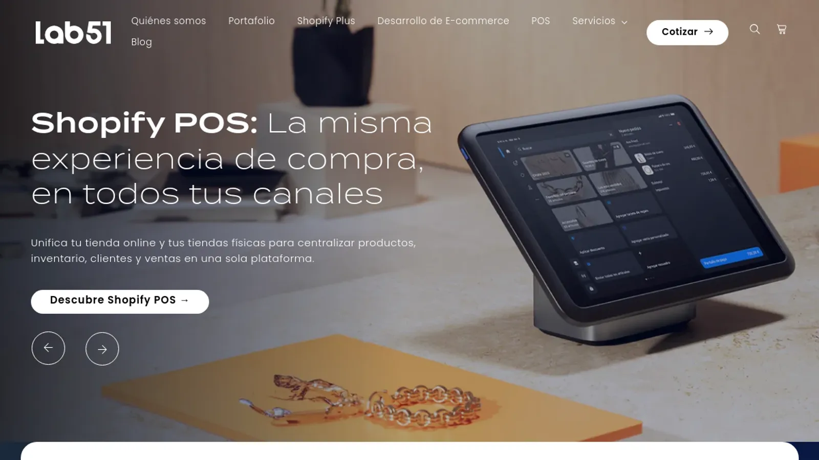 Screenshot of the Lab51 homepage