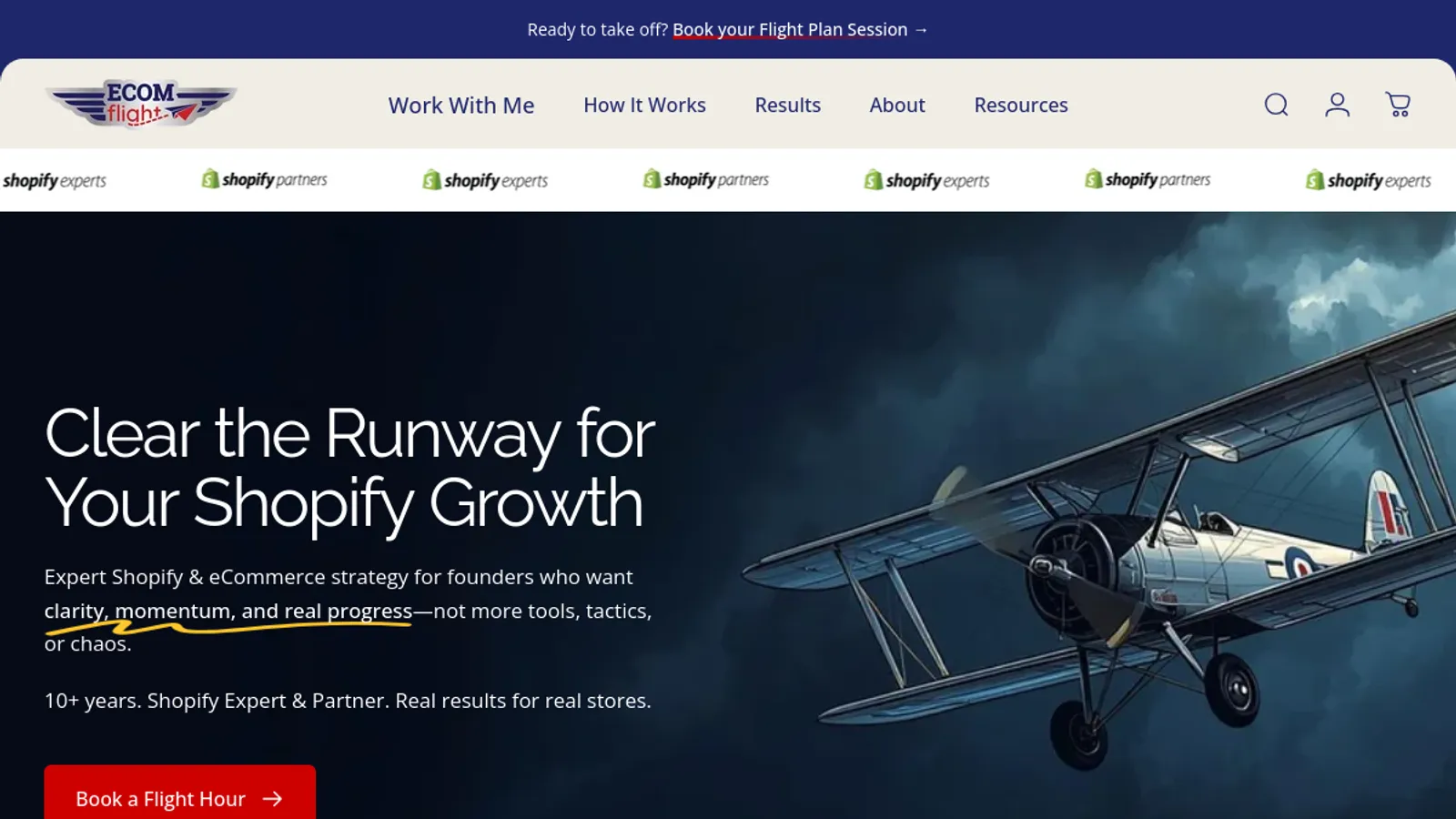 Screenshot of the ECOMflight homepage