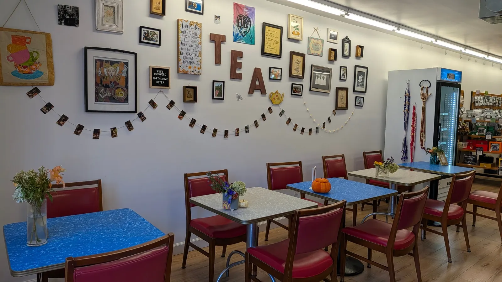 Abeille Voyante Tea Co