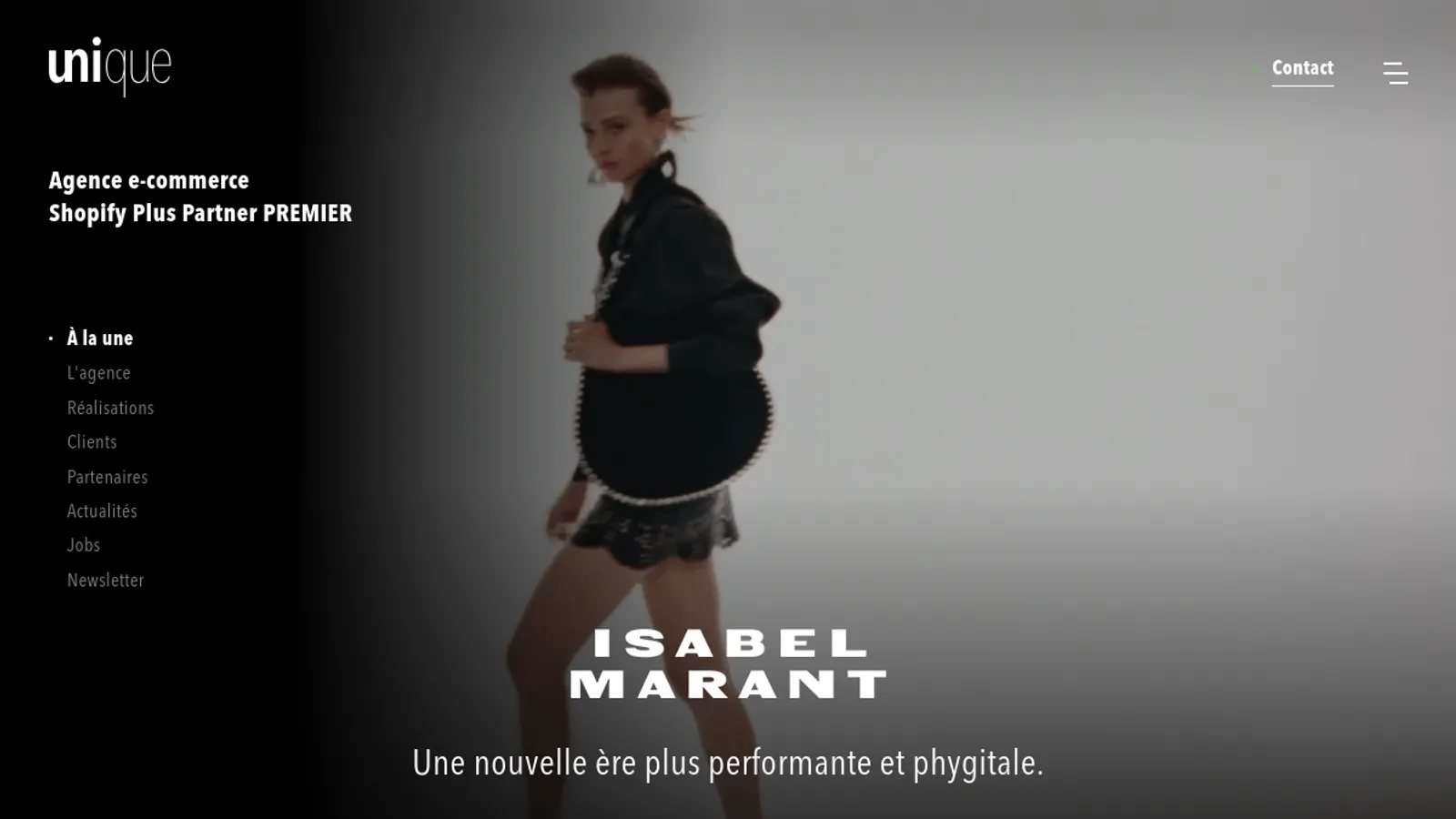 Screenshot of the Unique Paris homepage