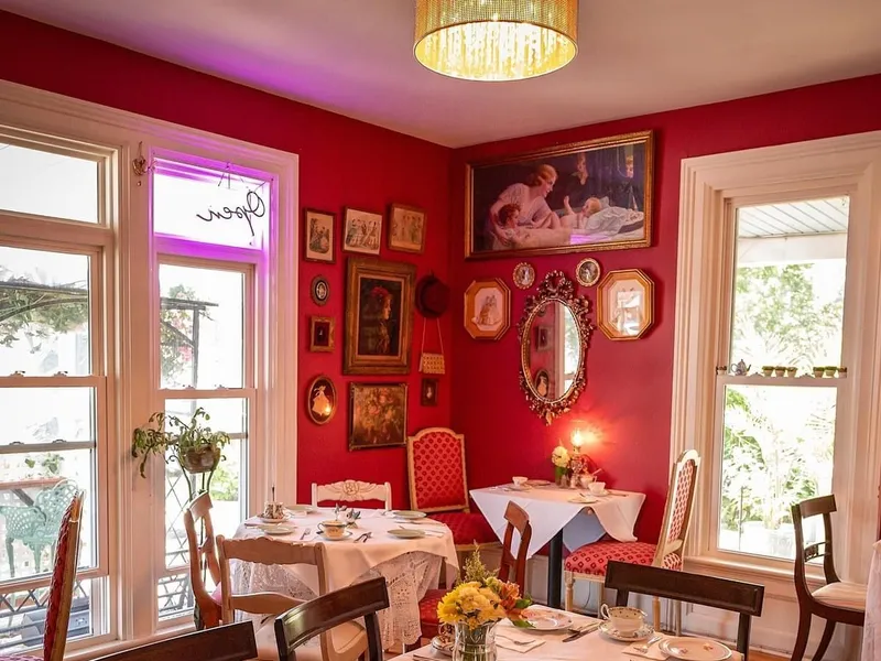 The Pink House Tea Room & Bnb